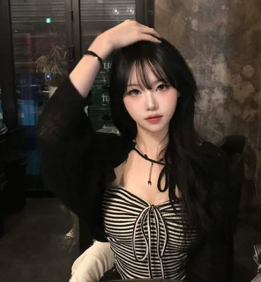 김지은